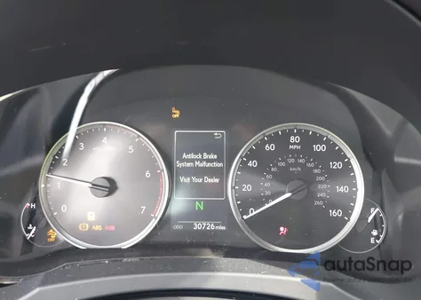 2023 Lexus Is 300 z USA, uszkodzony, nr VIN JTHDA1D27P5124083